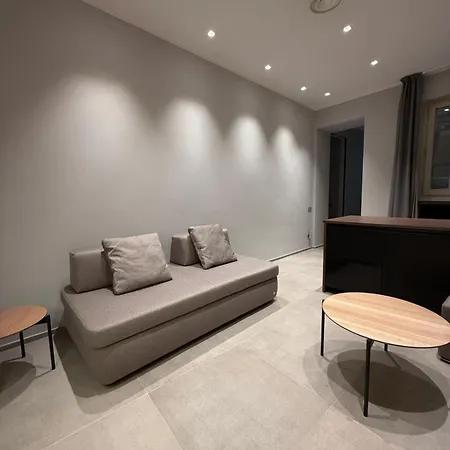 Leopoldo Apartament *